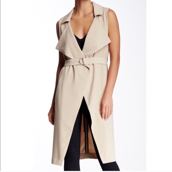 Harlowe & Graham Jackets & Blazers - Harlowe & Graham sleeveless trench Harlowe & Graham Jackets & Blazers - Harlowe & Graham sleeveless trench